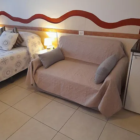 Elana Apartment With Free Wifi Lejlighed *