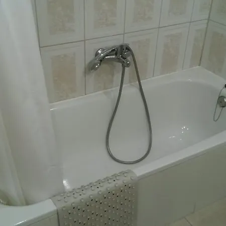 Elana Apartment With Free Wifi Lejlighed