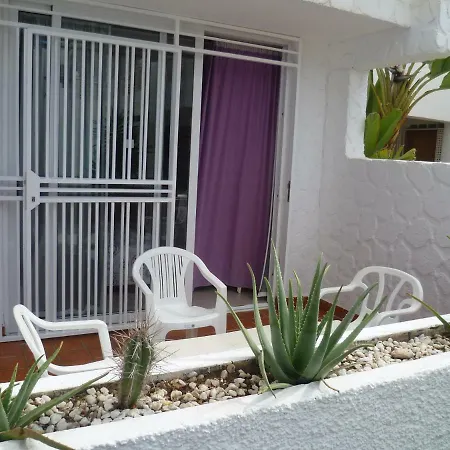 Elana Apartment With Free Wifi