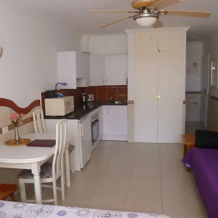 Appartement Elana With Free Wifi *