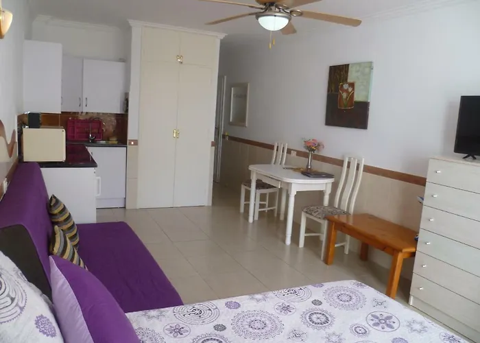 Lejlighed Elana Apartment With Free Wifi *