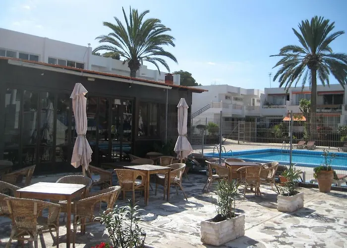 Elana With Free Wifi Appartement