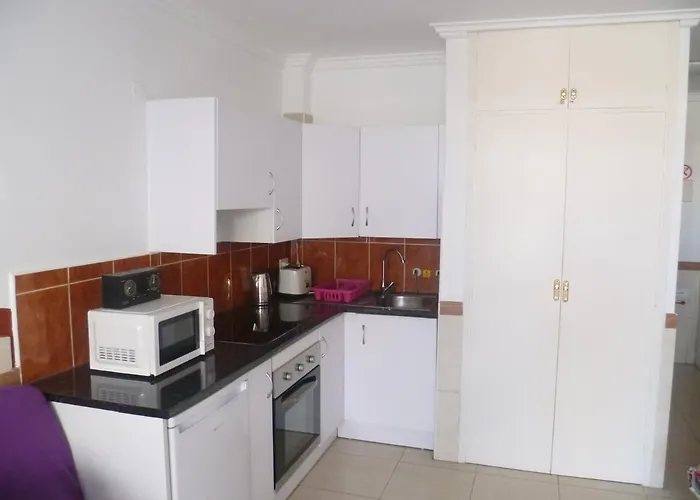 Elana With Free Wifi Appartement *