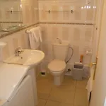 Elana Apartment With Free Wifi *