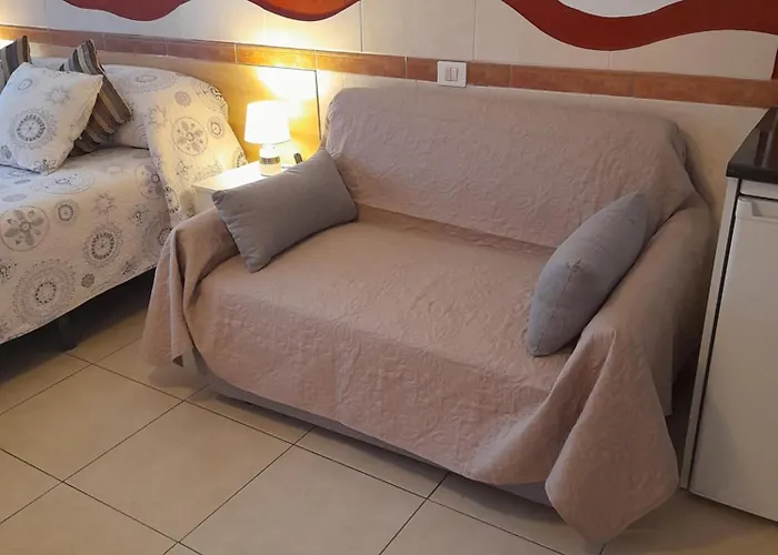 Elana With Free Wifi דירה *