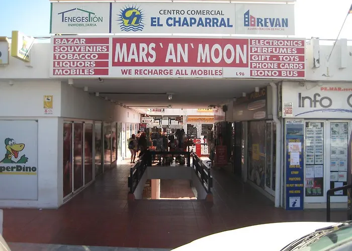 Elana With Free Wifi דירה *